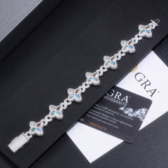 A Luxurious And Fashionable Minimalist Jewelry Bracelet Featuring Top-quality Moissanite, Made Of S925 Silver Electroplated With Platinum.