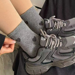 Minimalist Heart Print Ribbed Crew Socks, Neutral Tone Cute Heart Pattern Mid-Calf Socks, Women's Casual Cozy Socks For Daily Wear & Streetwear