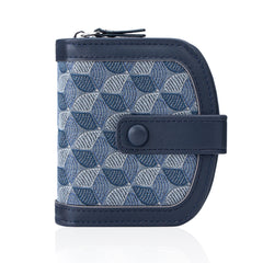 This Light-luxury Wallet Features A Meticulously Crafted Design