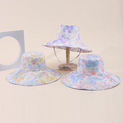 A Lady's Gradient Small Flower Tie-dye Wide-brimmed Hat With Adjustable And Shape-shifting Features, Trendy And Suitable For Outdoor, Beach And Vacation Activities.