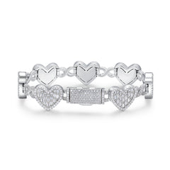 A Luxurious And Fashionable Minimalist Jewelry Bracelet Featuring Top-quality Moissanite, Made Of S925 Silver Electroplated With Platinum.