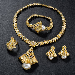 Jewelry 18k Gold-Plated Leaf Necklace