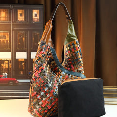 Fashionable Wide-Shoulder-Strap Vintage Leather Women's