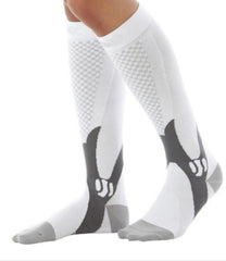 Chaussettes de compression pour hommes et femmes, coupe athlétique graduée idéale pour la course à pied, les voyages en avion, les chaussettes de récupération et de circulation d'endurance
