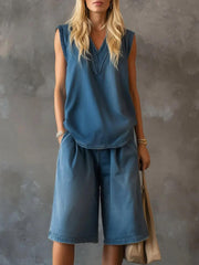 Womens V-neck Sleeveless Loose Top And Casual Wide-leg Shorts Set