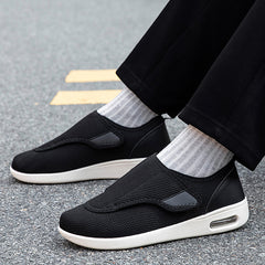 Soft-soled Sneakers That Are Lightweight And Breathable