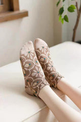 Women's Socks, Forest-style Short Socks, Retro Embossed Socks, Breathable Short Hosiery, Japanese Ins Trendy Student Socks