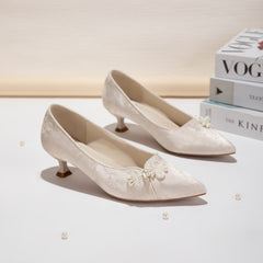 White Black Jacquard Pointed Toe Kitten Heel Pumps, Elegant Floral Accent Women's Dress Shoes Ivory Black Wedding & Party Pumps