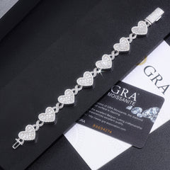A Luxurious And Fashionable Minimalist Jewelry Bracelet Featuring Top-quality Moissanite, Made Of S925 Silver Electroplated With Platinum.