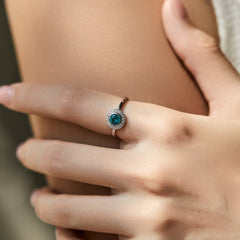 Women's S925 Silver French-style Elegant Diamond-Encrusted Ring