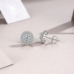 A Luxurious And Fashionable Minimalist Jewelry Earring Set Featuring A 0.5-carat Top-quality Morganite, Made Of S925 Silver Electroplated With Platinum.