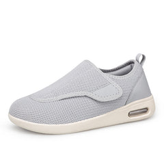 Soft-soled Sneakers That Are Lightweight And Breathable