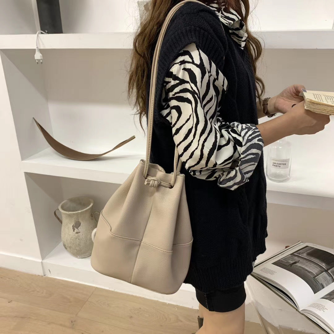 Soft Leather Underarm Bag Womens Simple Versatile Casual