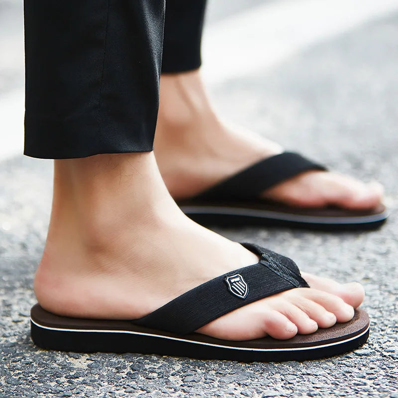 Fashion Slippers for Men Flip Flops Flat Sandals Summer Non-Slip Beach Slides Men Slippers Indoor House Shoes Man Male Slipper