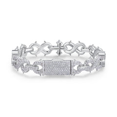 A Luxurious And Fashionable Minimalist Jewelry Bracelet Featuring Top-quality Moissanite, Made Of S925 Silver Electroplated With Platinum.