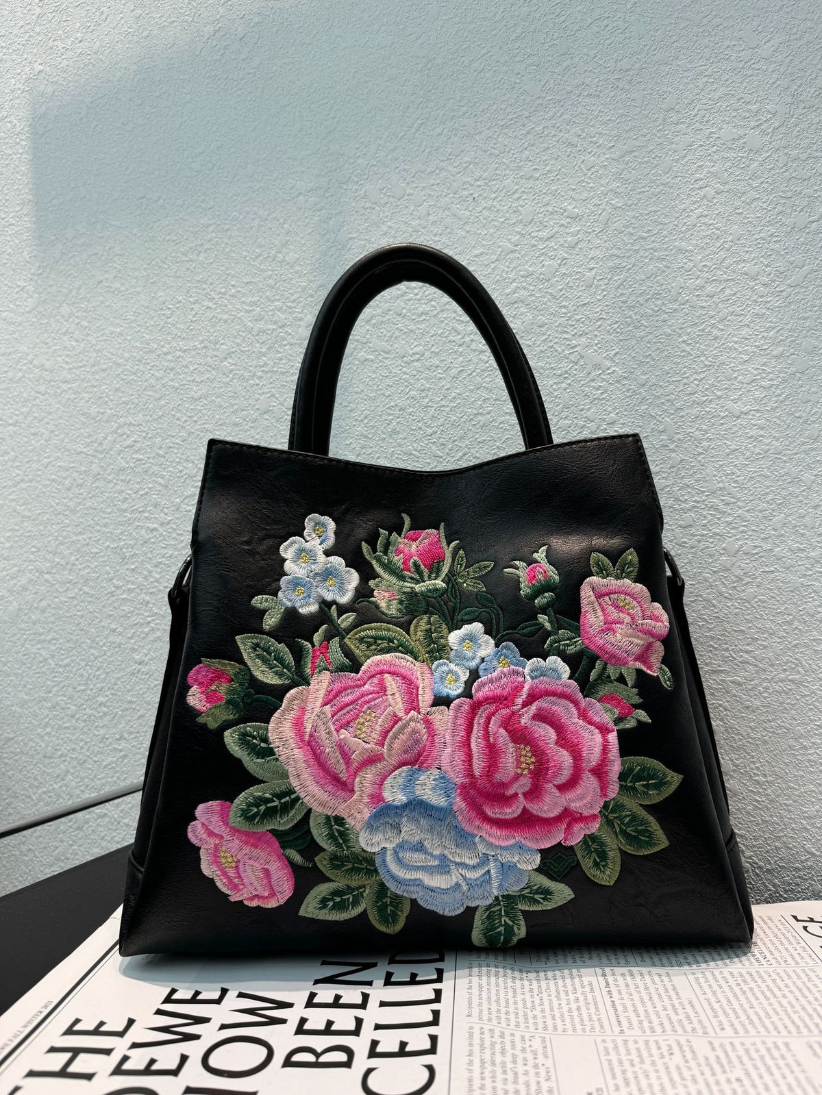 Tote Bag With Embroidered Peony Flowers Ethnic-style Textured Design