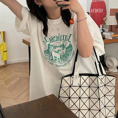 '-Green Letter Printing Tees for Women Loose Casual O-Neck Tops Female Clothing Half Sleeve Fashion Summer Hot Tshirt 2025