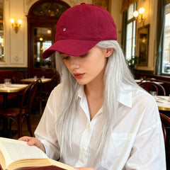 Solid-color Embroidered Smiling Face Baseball Cap For Daily Commuting, Sun Protection While Traveling, And Photography Purposes.