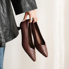 Women's Washed Full-Grain Cowhide Kitten Heel Pumps, Pointed Toe Handcrafted Leather Dress Shoes