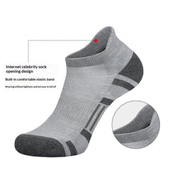 Lightweight, Sweat-wicking Mens Socks For Comfort