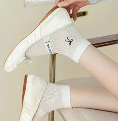 Coquette Bow Embroidered Crew Socks, Ribbed Knit Cotton Socks With Simple Bow, Cute Mid-Calf Socks For Daily Wear & Preppy Style
