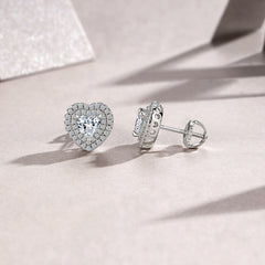 A Luxurious And Fashionable Minimalist Jewelry Earring Set Featuring Top-quality Moissanite Stones, Made Of S925 Silver Electroplated With Platinum.